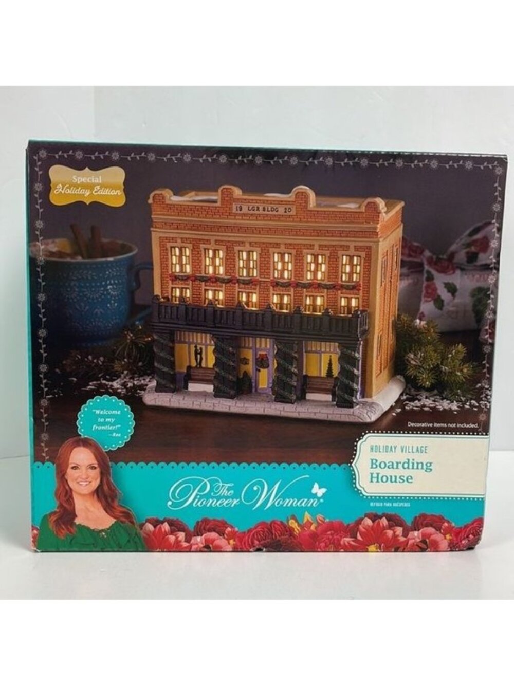 Pioneer Woman LED Holiday Village Ceramic Boarding House NEW holiday decor